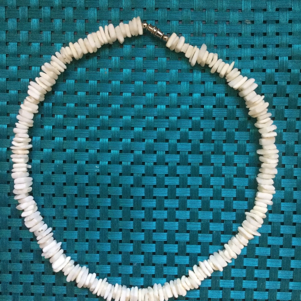 White Pukka Shell Choker Necklace
